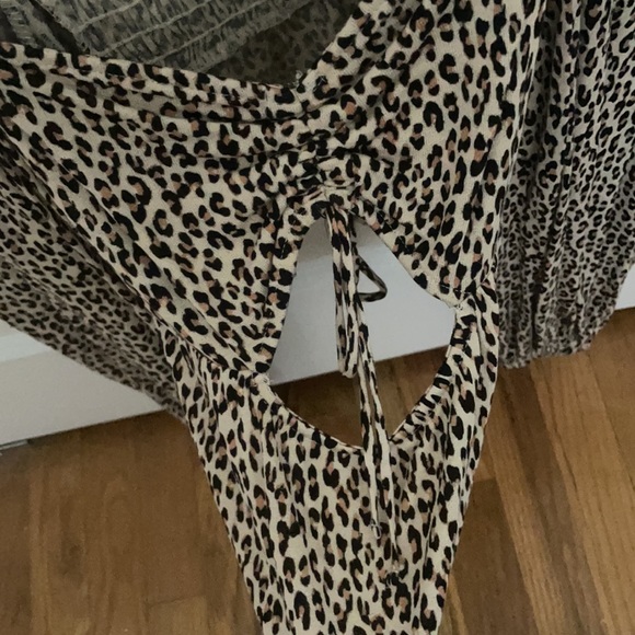 Leopard Blouse - Picture 4 of 4